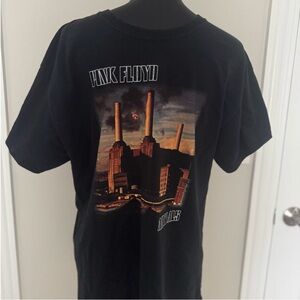 Gildan Men’s Pink Floyd Black Tee with Orange and Cream Graphic L